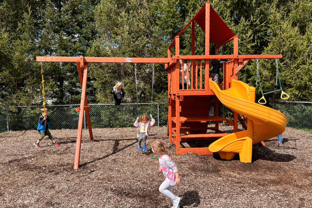 Indoor & Outdoor Play Areas Encourage Physical Activity